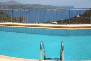 Aptera Paradise10