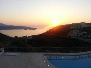 Aptera Paradise21